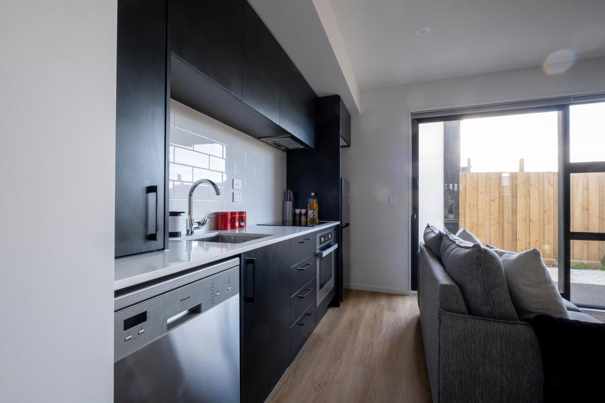 Luxury 2 Bed Townhome In Cbd Christchurch Zewnętrze zdjęcie