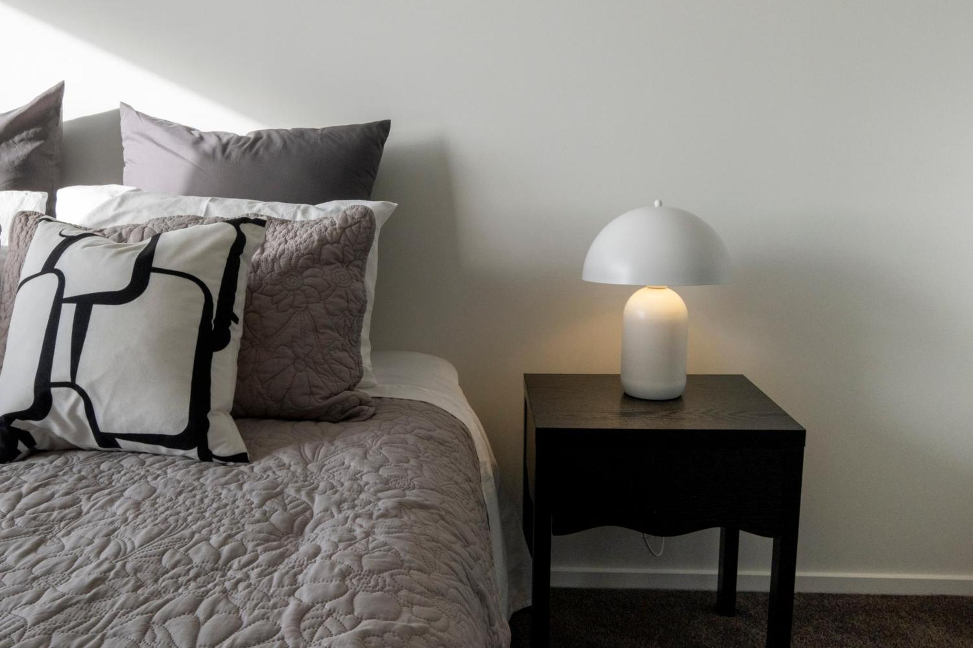Luxury 2 Bed Townhome In Cbd Christchurch Zewnętrze zdjęcie