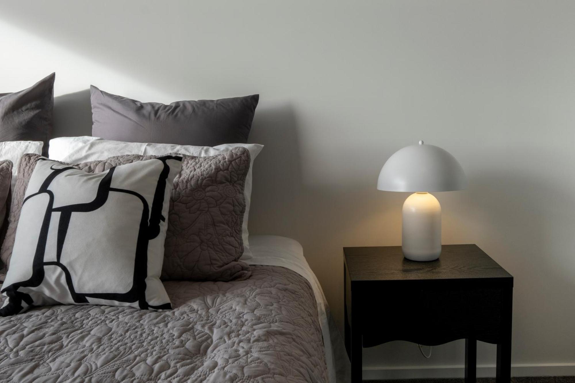 Luxury 2 Bed Townhome In Cbd Christchurch Zewnętrze zdjęcie