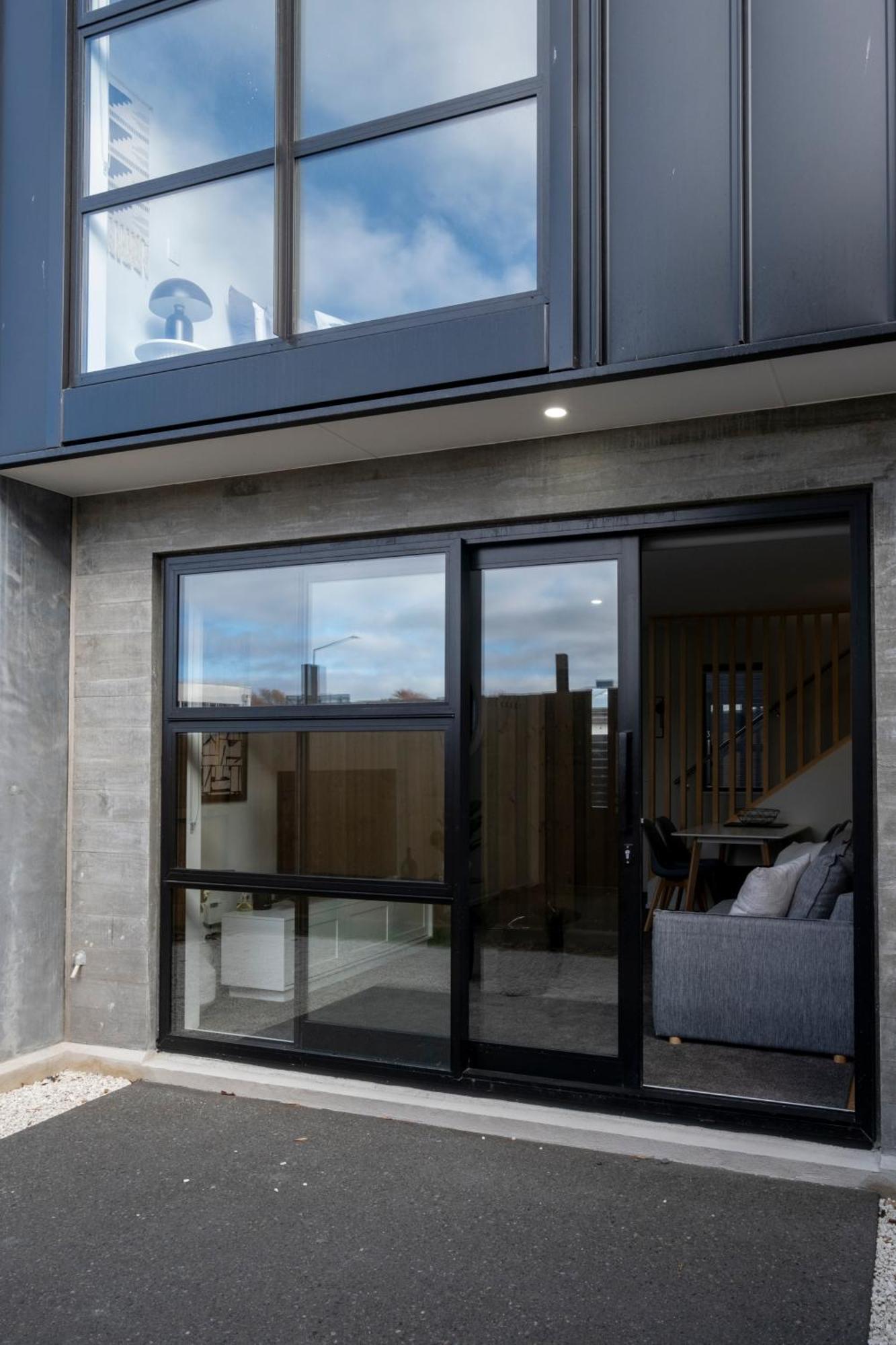 Luxury 2 Bed Townhome In Cbd Christchurch Zewnętrze zdjęcie