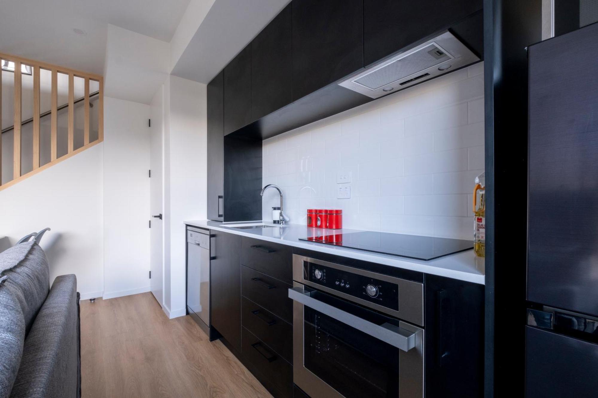 Luxury 2 Bed Townhome In Cbd Christchurch Zewnętrze zdjęcie